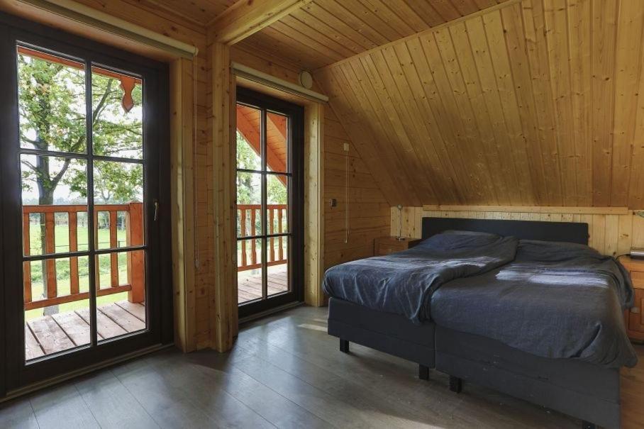 Houten Villa Tine Den Ham ภายนอก รูปภาพ