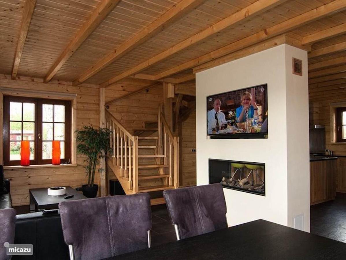 Houten Villa Tine Den Ham ภายนอก รูปภาพ